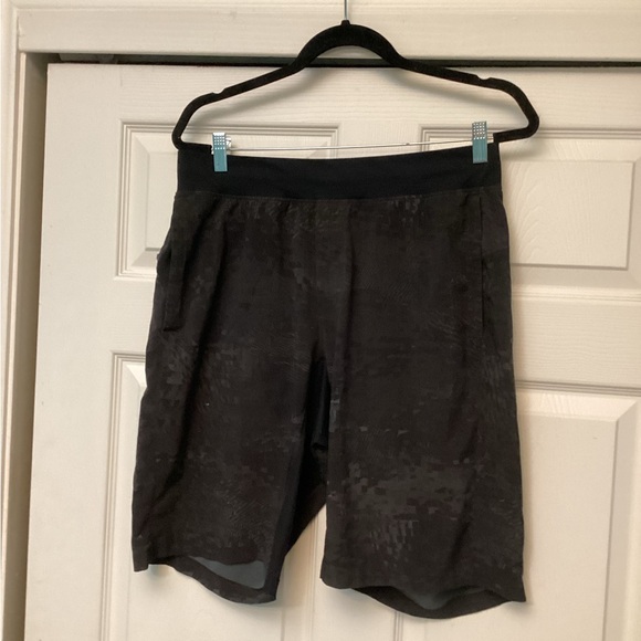 💥PRICE DROP💥 T.H.E. Short Linerless 11" - Picture 2 of 5